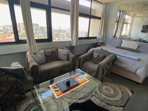 0 Bedroom Property for Sale in Oranjezicht Western Cape